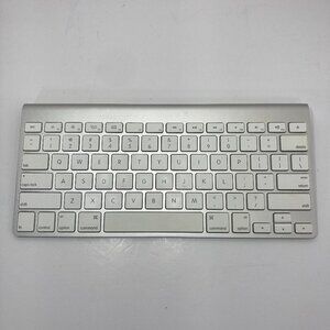 Genuine Apple A1314 Bluetooth Aluminum Keyboard Silver Compact - TESTED
